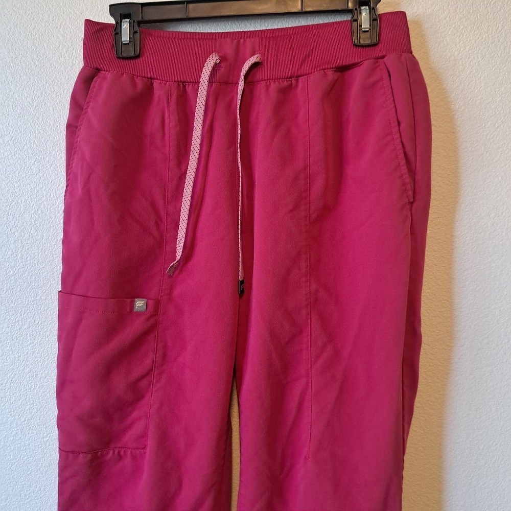 Fabletics Pink Scrub Pants Womens Medium Cargo Jogger Feel Good Performance